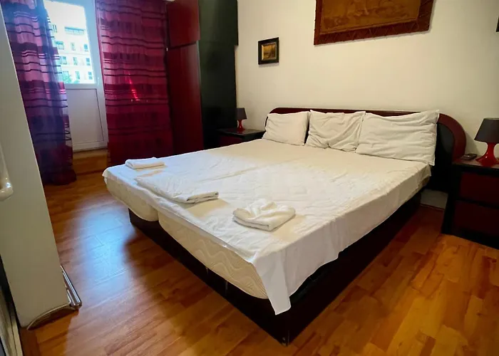 Hotel Dona